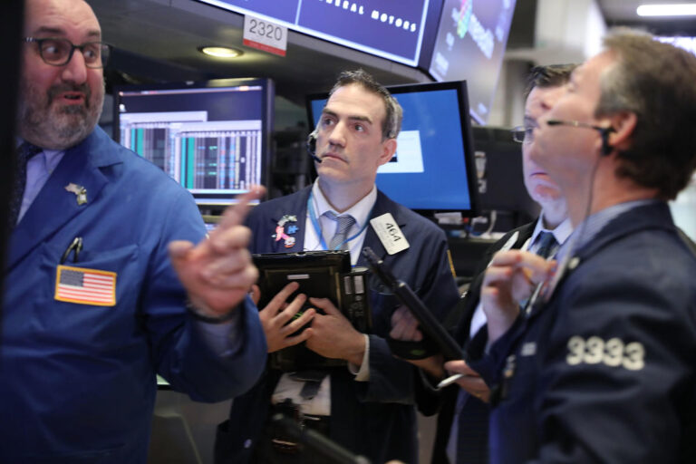 S&P 500, Nasdaq, Dow slide with rate cuts, sticky inflation in focus